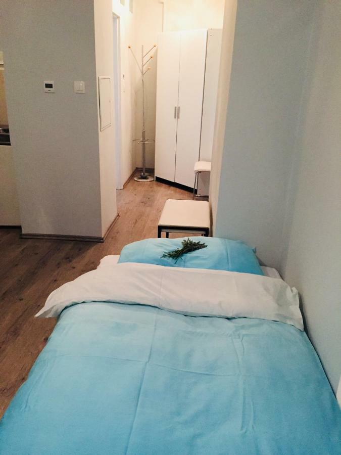 Miracle Apartman Sarvar Exterior photo